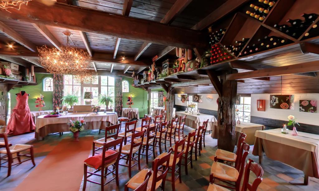 Hotel Boerderij Restaurant De Gloepe Diffelen Exterior foto